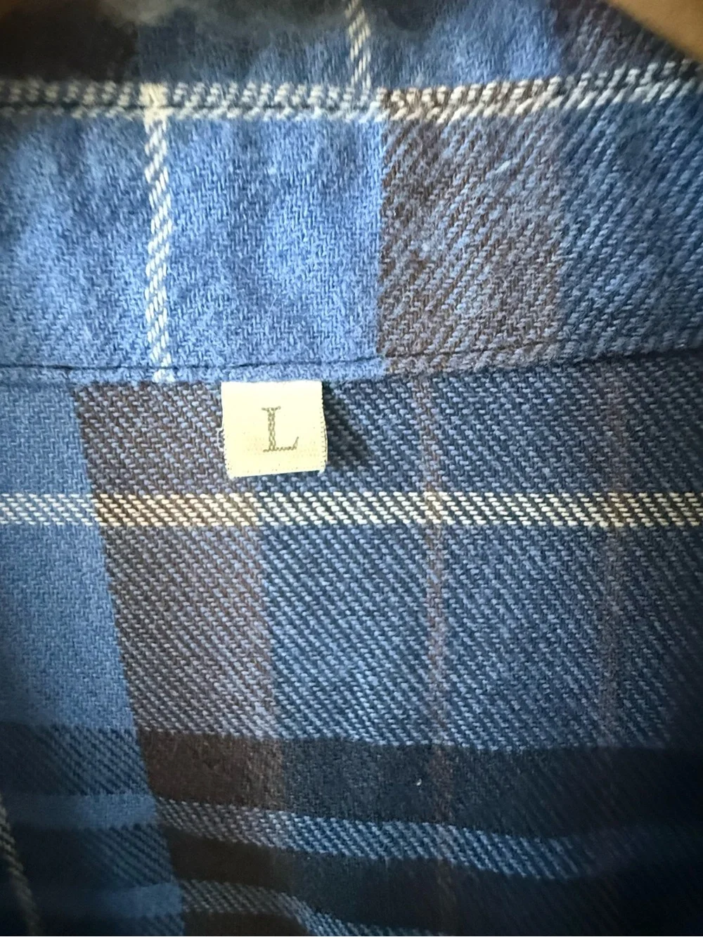 Blue flannel - Picture 2 of 3